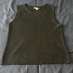 Sleeveless top